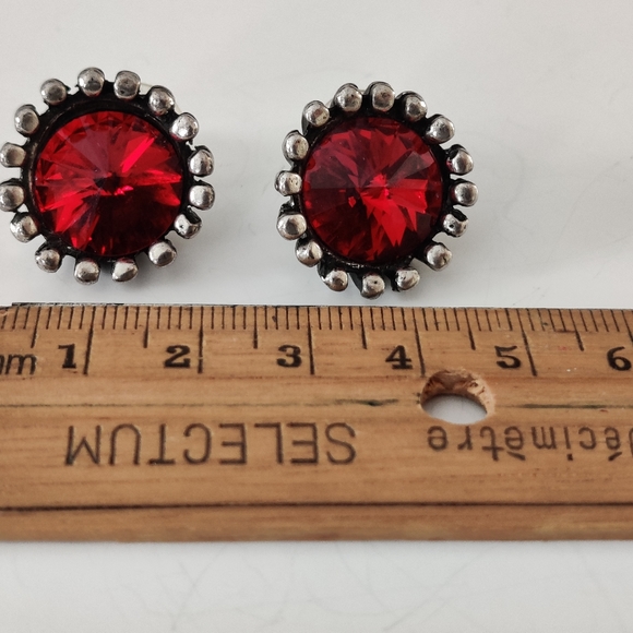 Designer Red Rivoli Glass Earrings Signed Avant Garde - Picture 14 of 16
